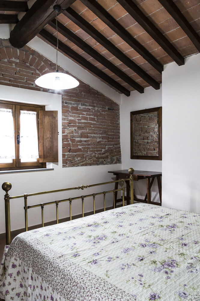 Agriturismo Casa Volaterra Volterra Buitenkant foto